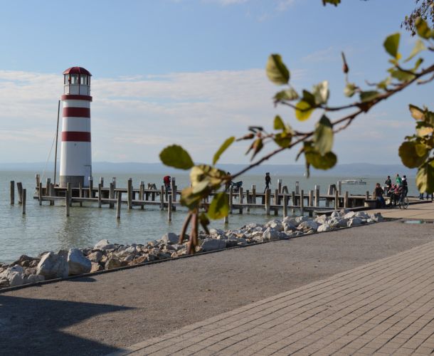 podersdorf_leuchtturm